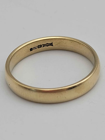 18ct Yellow Gold Wedding Band Ring - 4.70 Grams - Size T