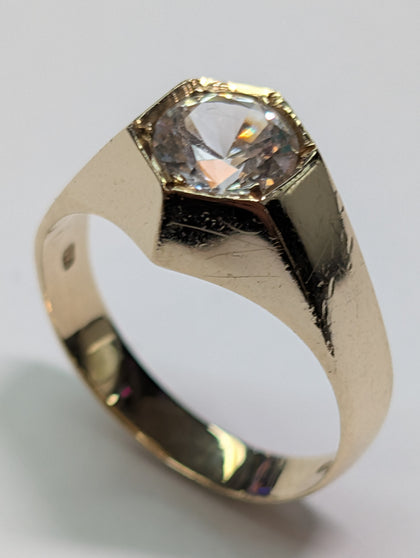 9ct Gold Ring With Extra Large Stone
