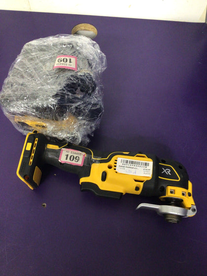 Dewalt multitool with battery and charger