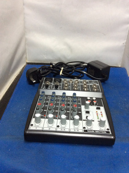 Xenyx 802 mixer