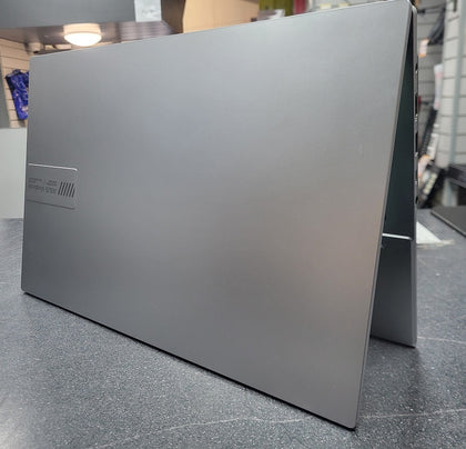Asus E1504G - N200 4GB Ram - 128GB SSD - 15