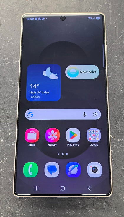 Samsung Galaxy S25 Ultra 256GB Smartphone Unlocked