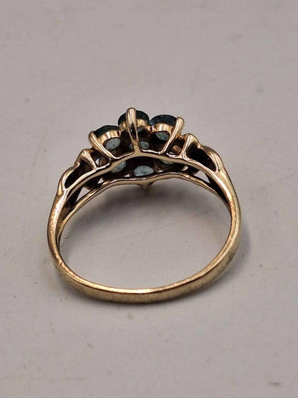 9ct Yellow Gold Blue Topaz Cluster Flower Ring - 2.85 Grams - Size Q