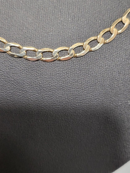 9ct Yellow Gold Flat Curb Link Chain - 18