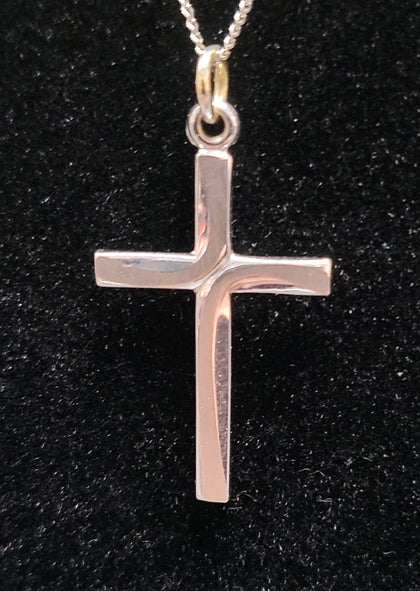 9ct White Gold Chain With Cross Pendant - 20