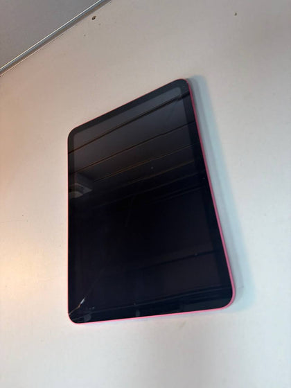 IPad11-inch: A16 chip, 128GB, Wi-Fi  **CRACKED SCREEN**