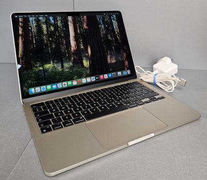 Apple 2022 MacBook Air laptop with M2 chip: 13.6-inch Liquid Retina display, 8GB RAM, 256GB SSD