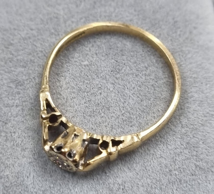 9ct Gold Diamond Ring Size N