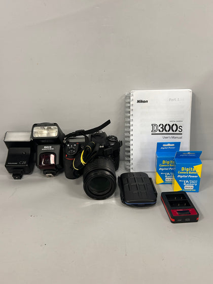 Nikon D300s Camera Kit