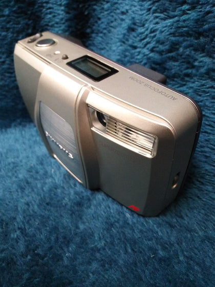 OLYMPUS SUPERZOOM 80s CAMERA