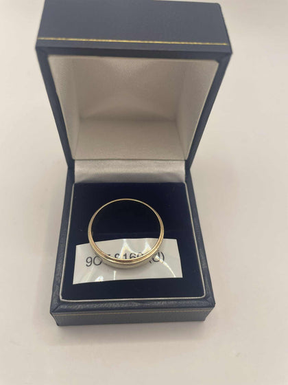 9CT GOLD RING