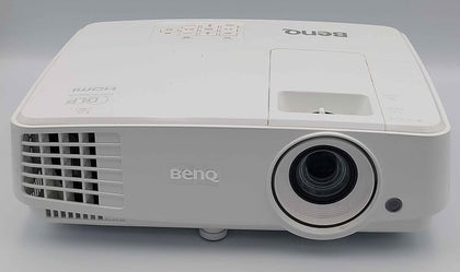 BenQ HD projector MX570 3,200 lumens 1080p portable 3D with power cable unboxed white
