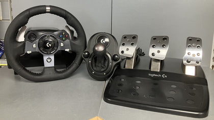 Logitech Driving Force G920 Xbox & PC Racing Wheel, Force Shifter & Pedals - Black ** Unboxed **