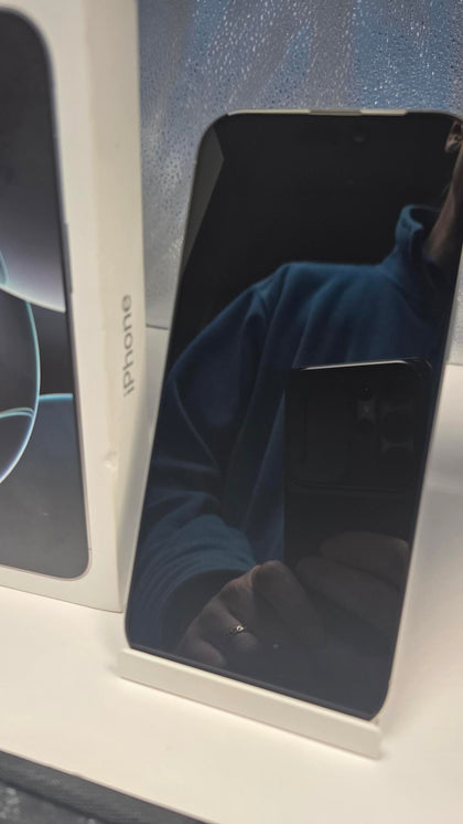 Apple iPhone 16 Pro Max