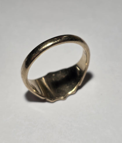 9ct Gold Ring - Size T1/2
