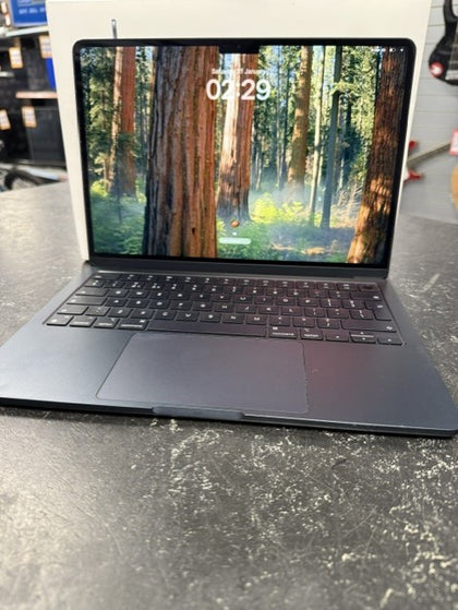 Apple MacBook Air 13.6