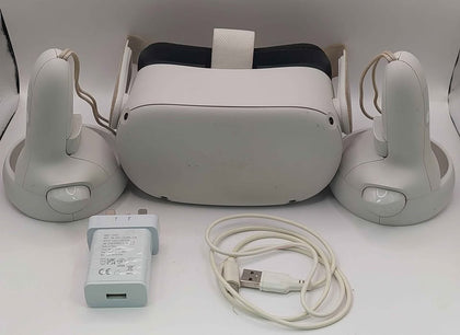 Meta Quest VR 2 Headset With Controllers Boxed White 64GB * slight discolouration ref pic *