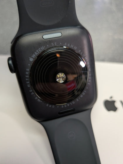 Apple Watch Se 3rd Generation  GPS Boxed 100% Battery Health