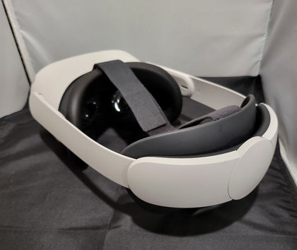 Meta Oculus Quest 2 All-in-One VR Headset - 256GB with Controllers