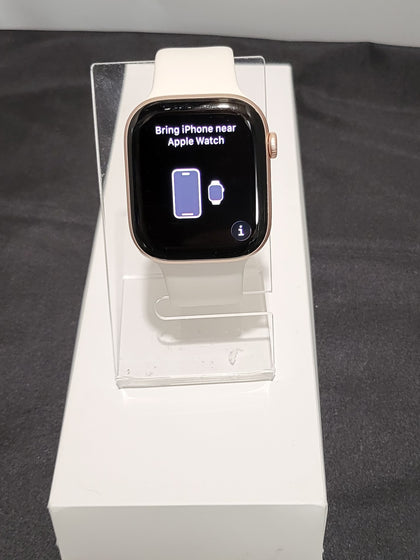 Apple Watch Series 10 (GPS), Rose Gold Aluminium with White M/L Strap, 46mm , 100% Battery Health - Boxed