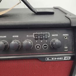 Line 6 Spider V 20 Guitar Modelling Combo Amplifier – 20W