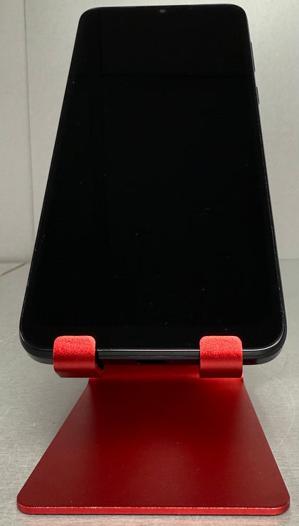 Motorola Moto E13 64GB Dual Sim Cosmic Black ** Any Network **