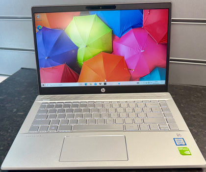 HP Pavilion 14 Laptop win 10 Home, 8gb ram, i7, 237gb