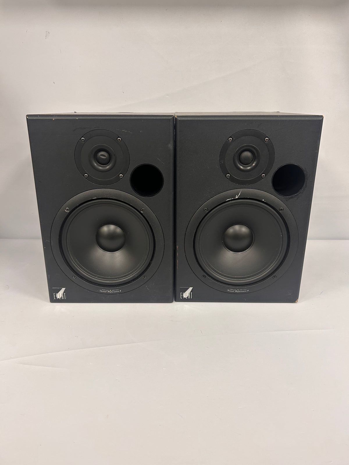 dcf410a6-1048-46b1-95d9-
