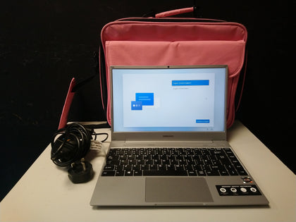 The Medion Akoya E14301