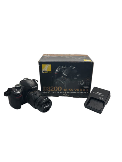 Nikon D3200 - Nikkor 18-55mm Lens DSLR