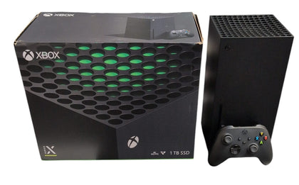 Microsoft xBox Series X 1TB comes with Original Box and Controller