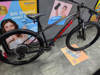 Trek Marlin 5 Mountain Bike