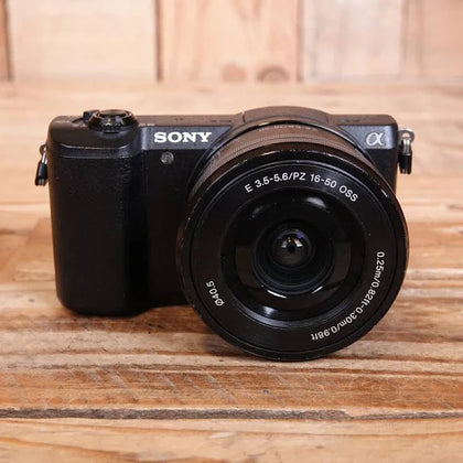 Used Sony A5100 Camera With 16-50mm lens