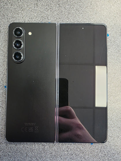 ⭐ SALE ⭐ Samsung Galaxy Z Fold5 (256GB) (Boxed)