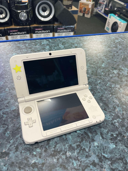 Nintendo 3DS XL Console