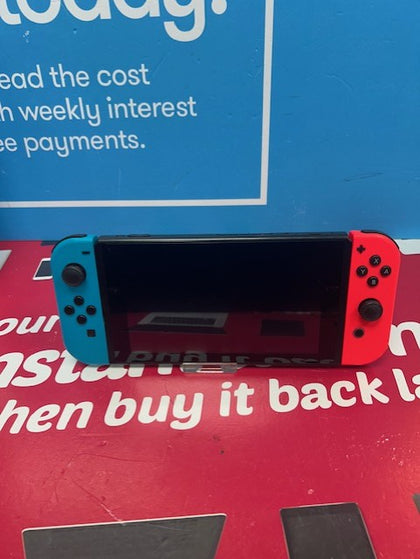 Nintendo Switch - Red/Blue