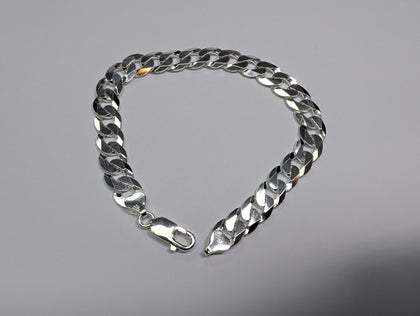 Brand new silver curb bracelet