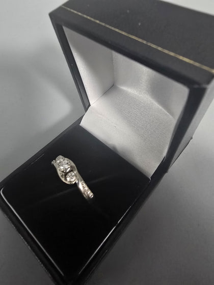 9ct White Gold Ring 375 2.9G Size M