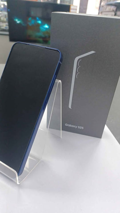 SAMSUNG GALAXY S25