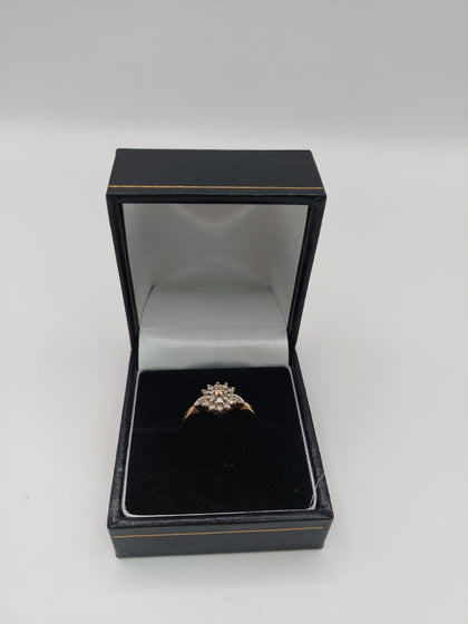 9k Gold Ring with stones 1.9G Weight Size M Hallmarked(375)&Tested