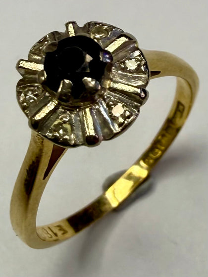 18ct Gold Diamond Ring with Black Stone Size J.5