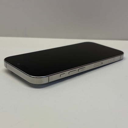 Apple iPhone 16 Pro Unlocked Model A3293 128GB in White Titanium
