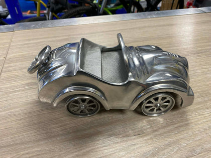 Alloy decorative vintage car