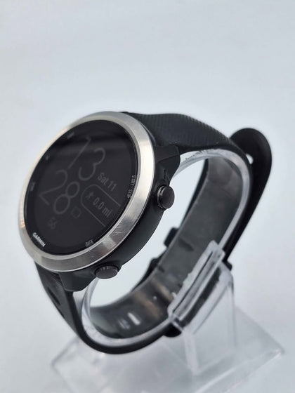 Garmin Forerunner 645 Music GPS Watch - With Rubber Strap - Unboxed With Charger