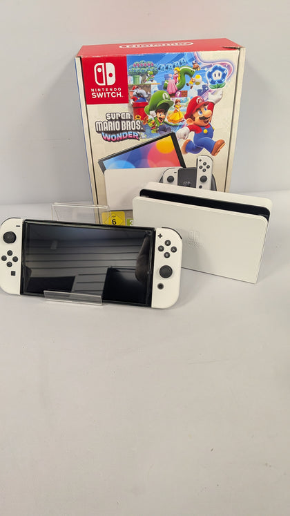 Nintendo Switch OLED - 64GB - White *No Game*