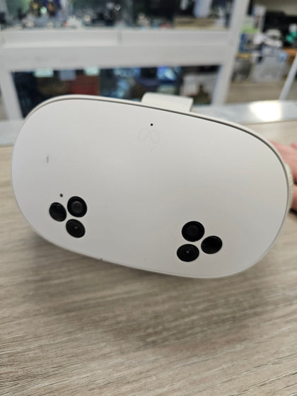 Meta Quest 3S Mixed Reality Headset