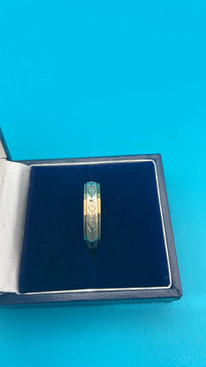 9CT gold ring