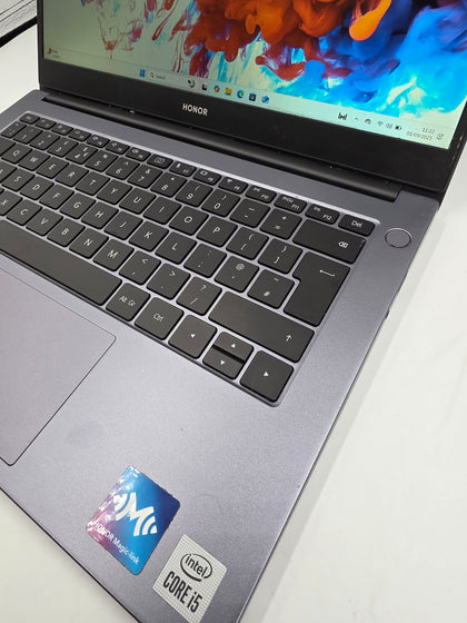 Honor MagicBook X14 Laptop