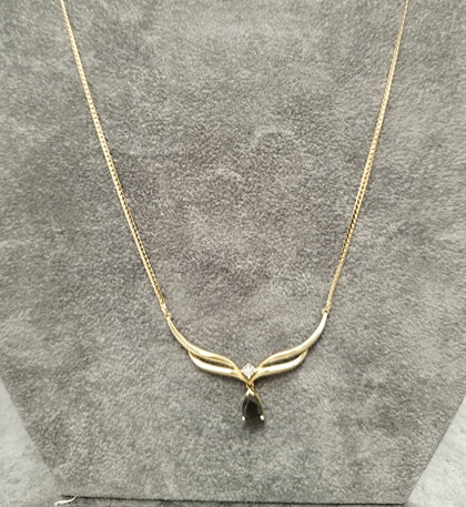 9ct Yellow Gold 'Angel Style' Fixed Pendant Necklace