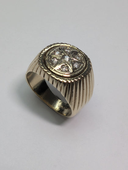 9CT GOLD STAR RING SIZE P